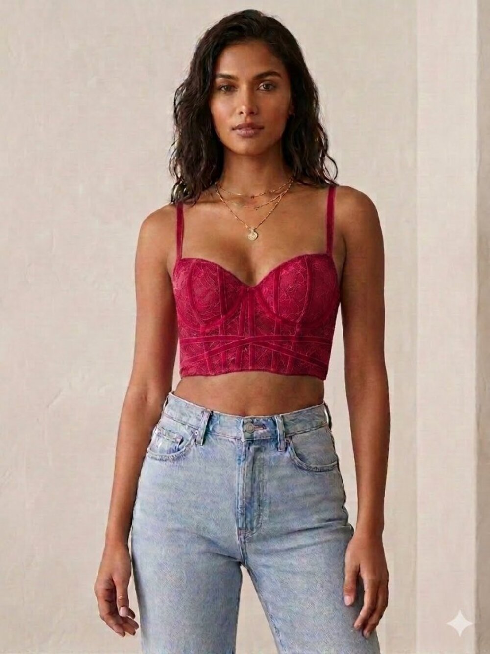 Women’s  BUSTLING  CORSET Top  in FUCHSIA